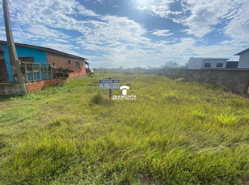 Terreno Escriturado à Venda no Stellamaris – Oportunidade Imperdível! 