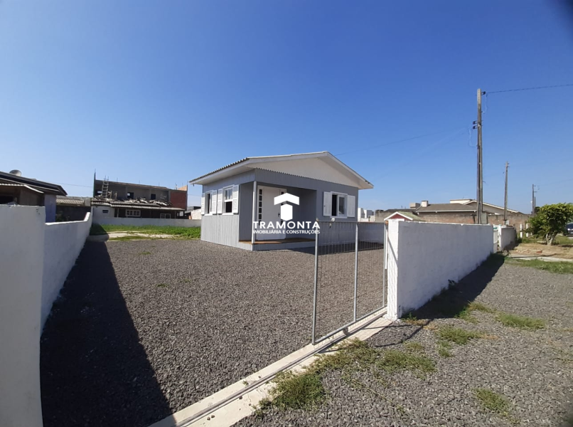 Casa Mista à Venda – Balneário Arroio do Silva, SC 